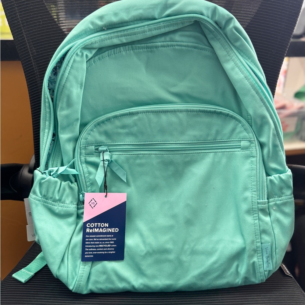 Vera Bradley Campus Backpack with inside floral print - NWT perfect condition